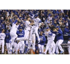 Image for Royals Win Game One of World Series in 14 Innings