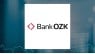 Federated Hermes Inc. Sells 1,257 Shares of Bank OZK 