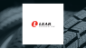 UBS Group Lowers Lear  Price Target to $142.00