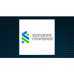 Standard Chartered (LON:STAN) Reaches New 1-Year High Following Analyst Upgrade