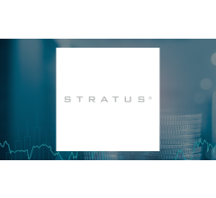 Image about Stratus Properties (NASDAQ:STRS) Shares Cross Below Two Hundred Day Moving Average of $25.09